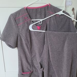 Cherokee infinity scrub SET, Size SMALL